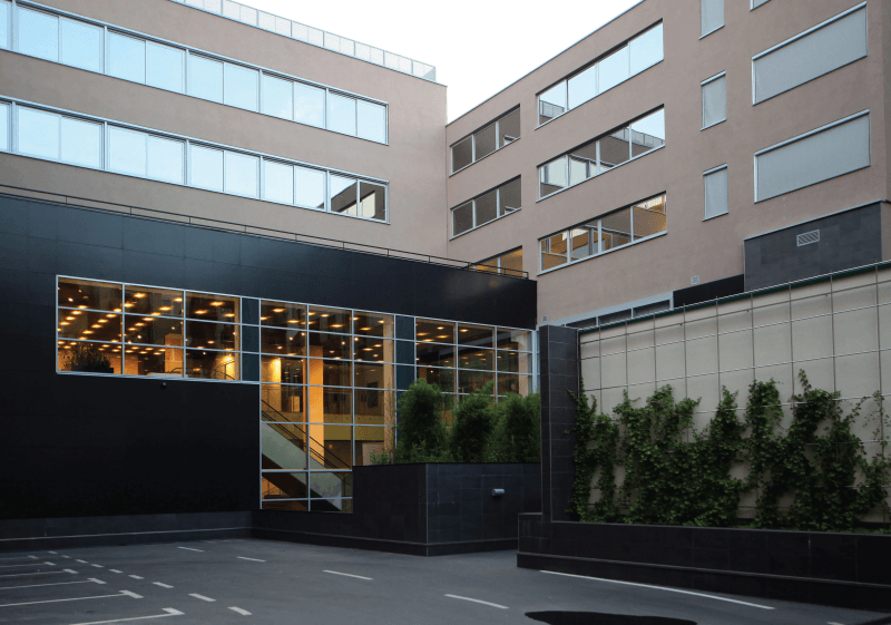 2010. Trgovačko-stambeno-poslovni kompleks "Kvaternik Plaza", Zagreb